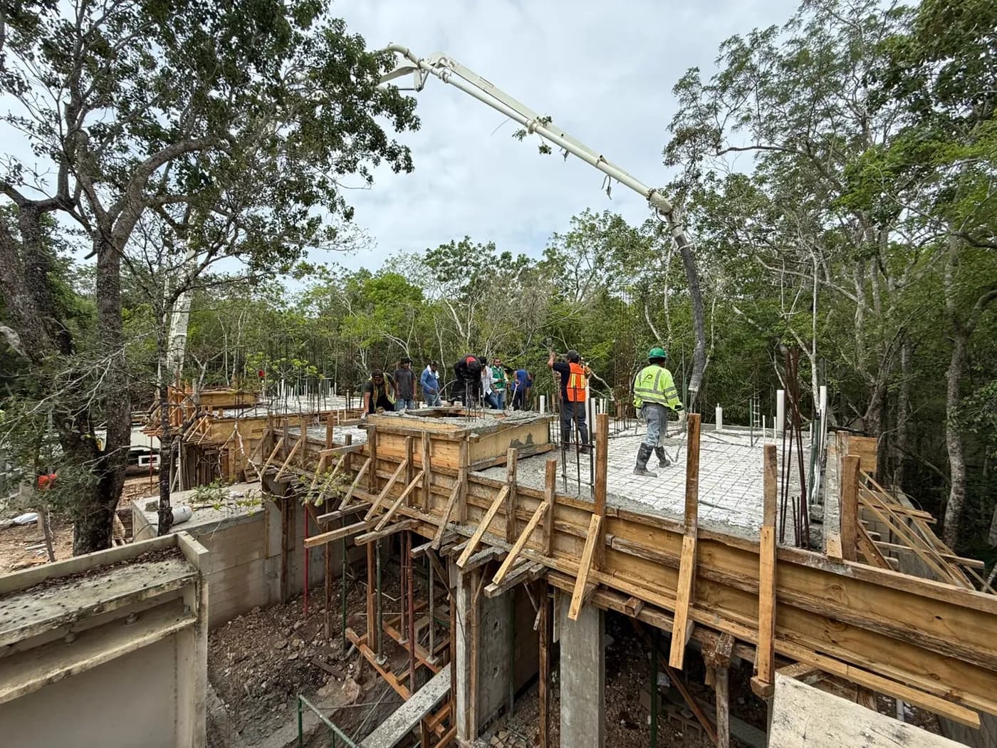 Selva Maya houses under construction